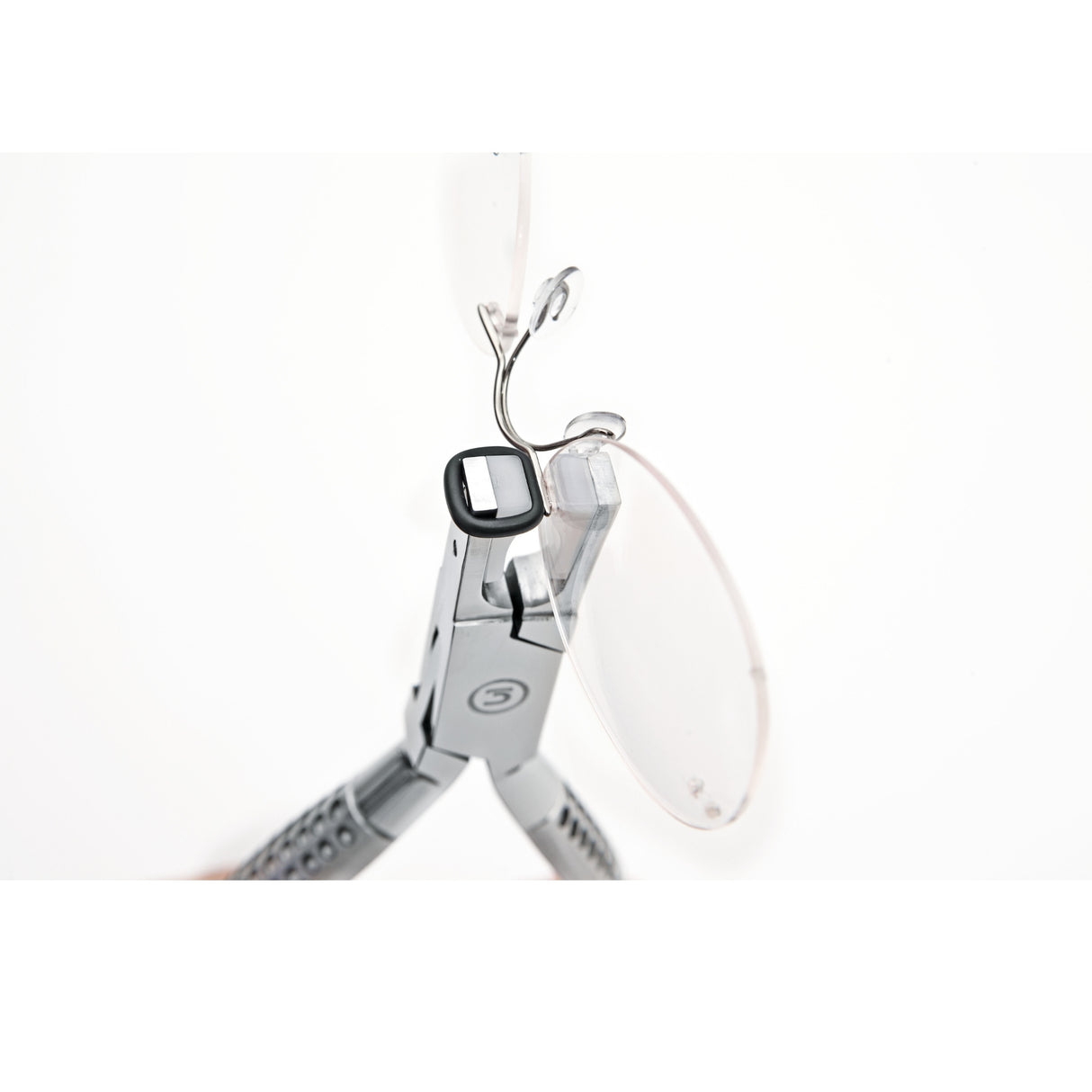 Einpresszange mit O-Ring