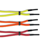 La sangle de lunettes flotte