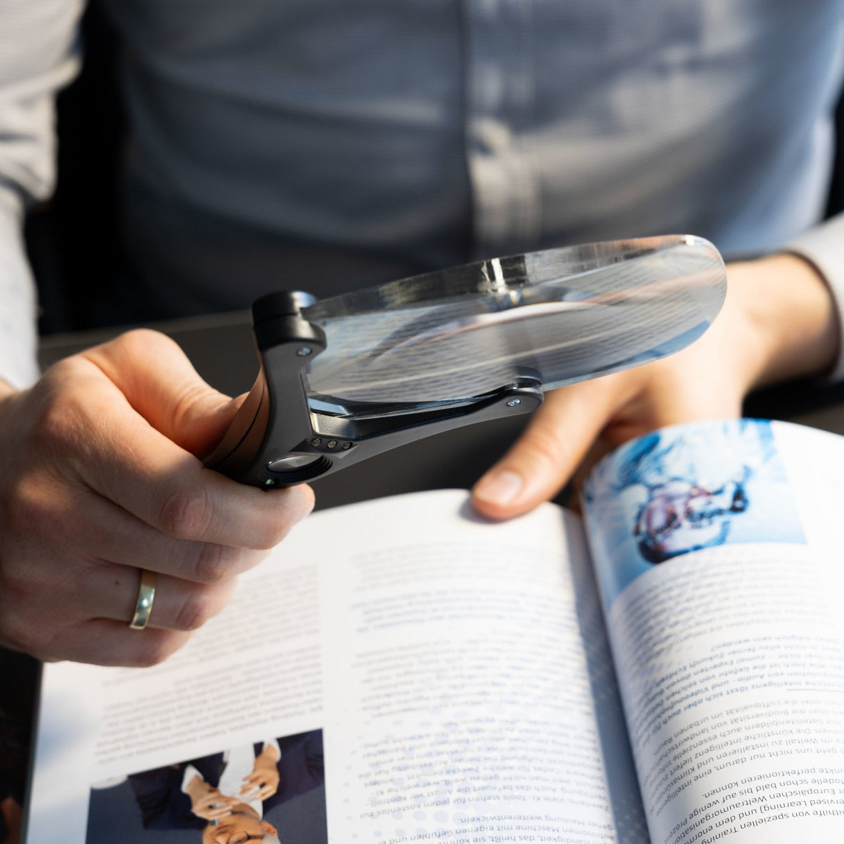 Loupe de poche à LED, rectangulaire, grossissement 2,5x / 5x